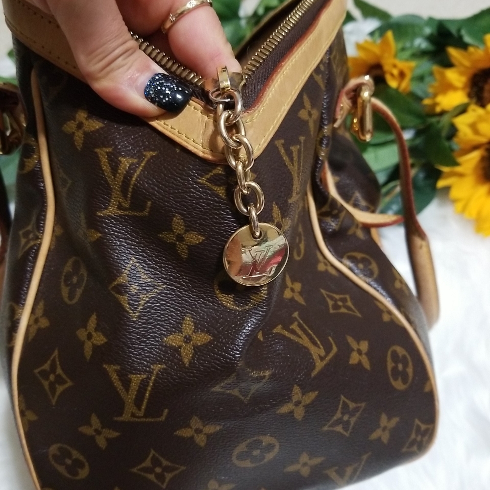 Louis Vuitton Tivoli GM Bag - Picture 10 of 10